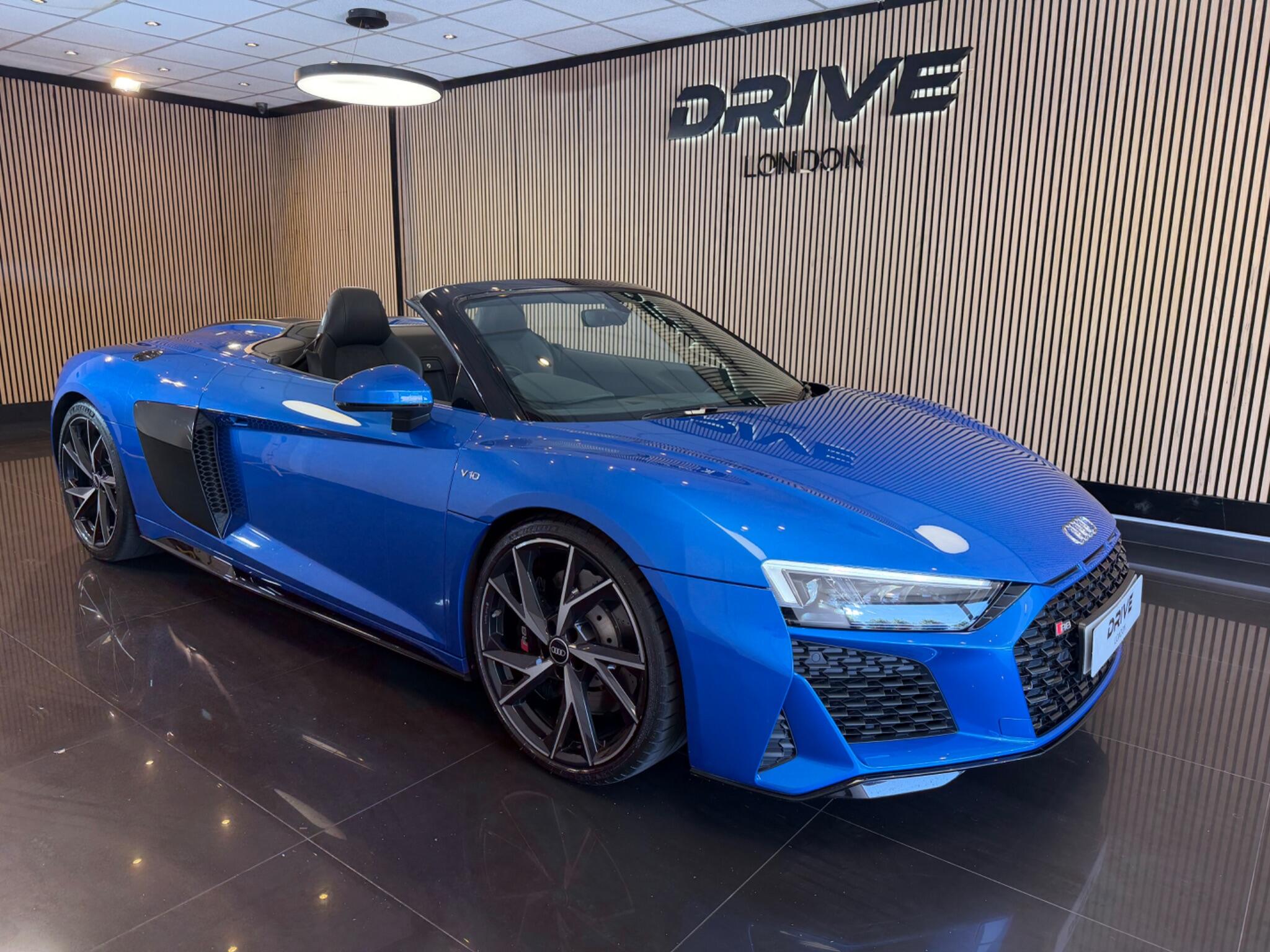 Audi R8